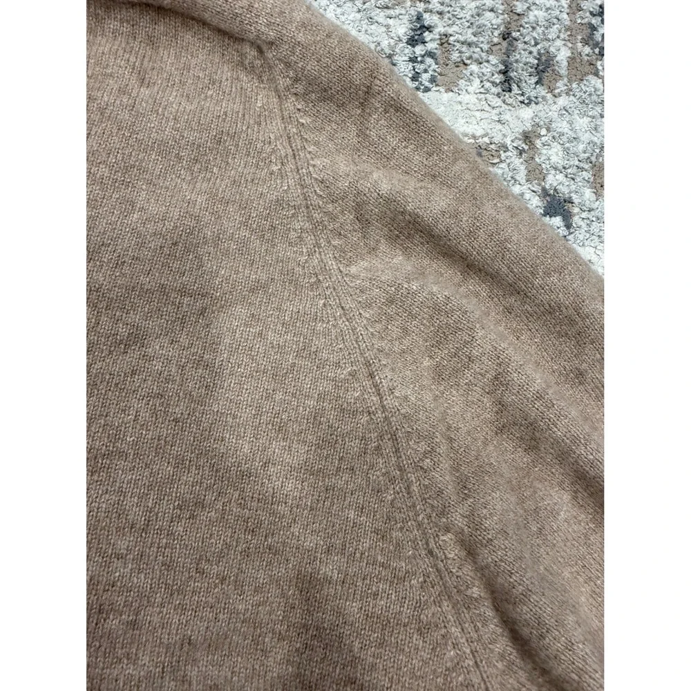 Alan Paine Mens 2XT Pure Cashmere V-Neck Sweater Tan Brown Made in Great Britain